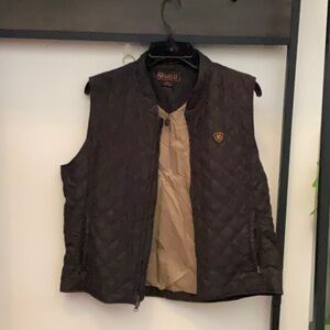 Ariat vest